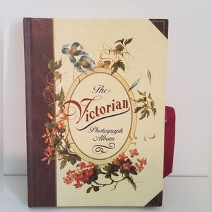 Vintage 1996 Victorian Photo Album by Waverley